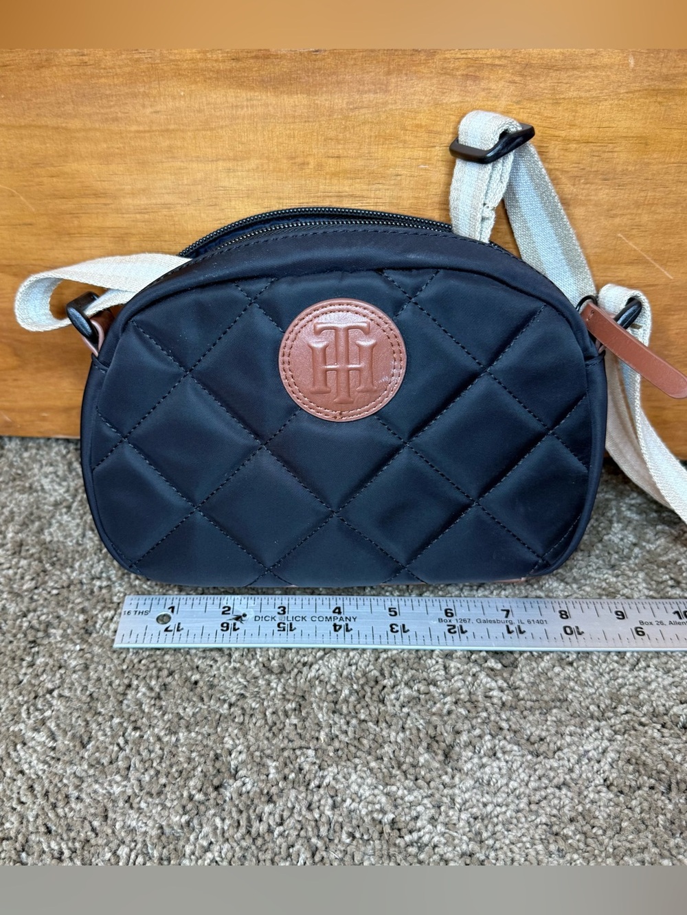 Tommy Hilfiger crossbody